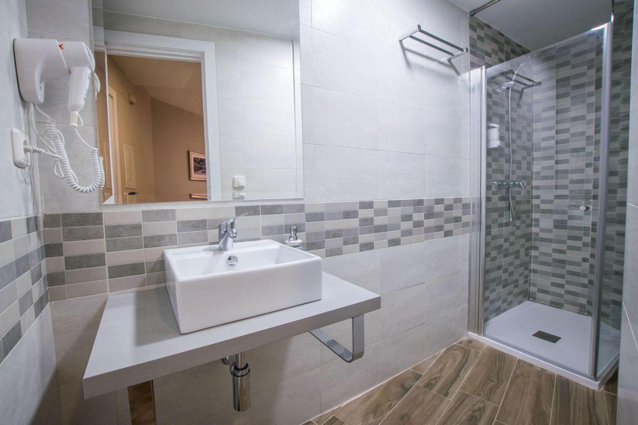 Ibericabeds Plaza Nueva Suite 21 Granada Exterior photo